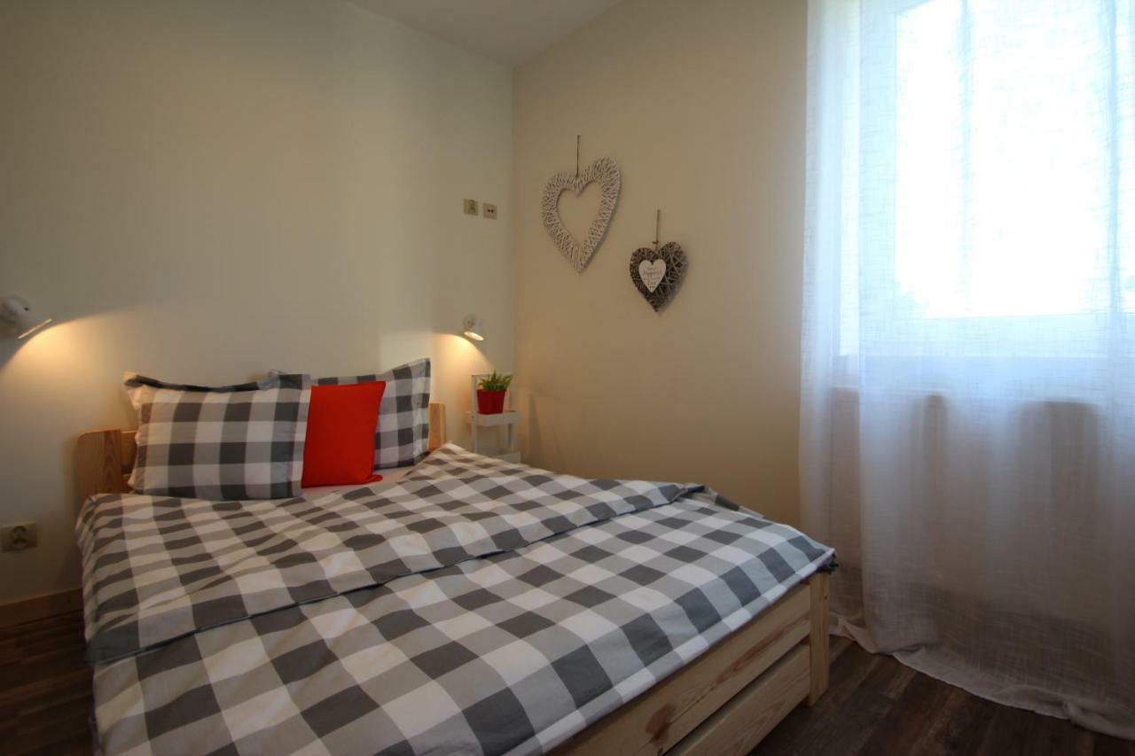 Apartdebki Odargowo Exterior photo